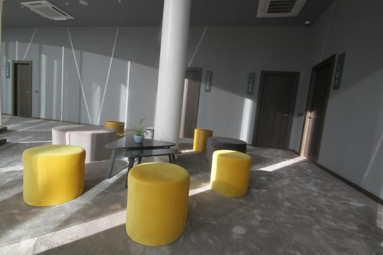 Albes Hotel Фиер Екстериор снимка