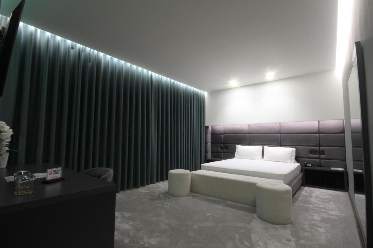 Albes Hotel Фиер Екстериор снимка