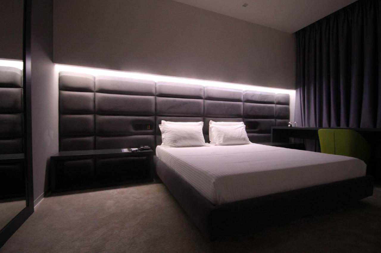 Albes Hotel Фиер Екстериор снимка